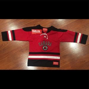 Canada Athletics 4T Hockey Jersey